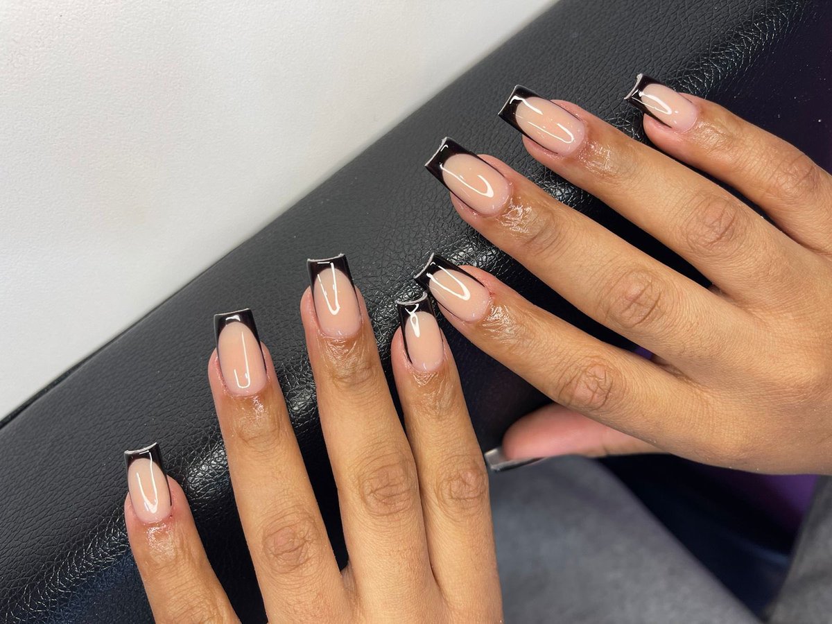 Let’s see your favorite set of nails? This was my favorite set🥹