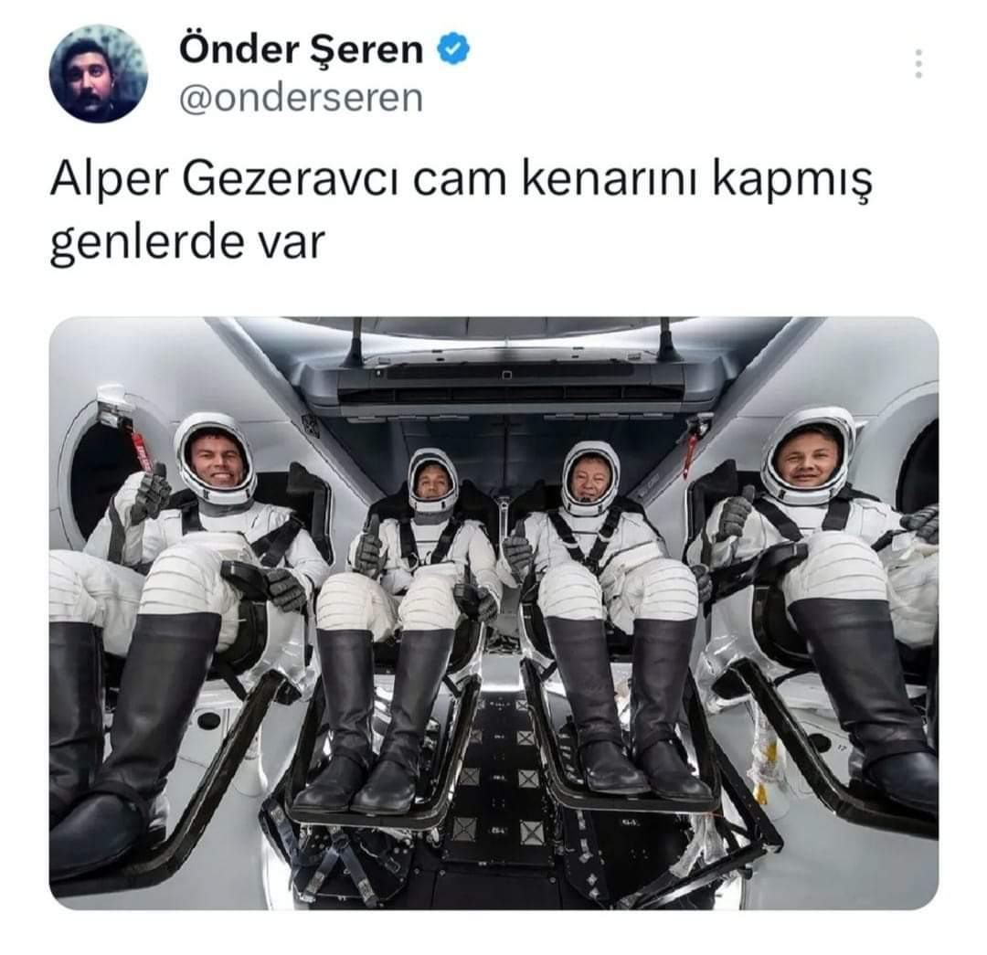 Milletçe severiz cam kenarını 🤣😍