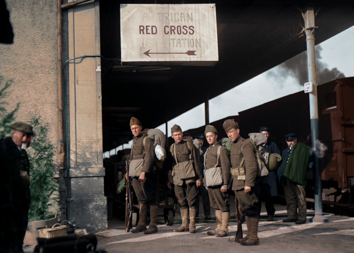 HistoryColored tweet media