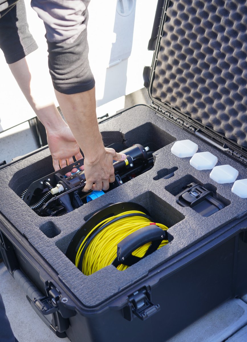 Our depth sampling instrument's modular design allows users to swap out sealed filter housings while in the field, eliminating contamination and enabling more #microplastics and #environmentalDNA data collection. ow.ly/BQze50Qjisb #eDNA #marinescience #marinetech