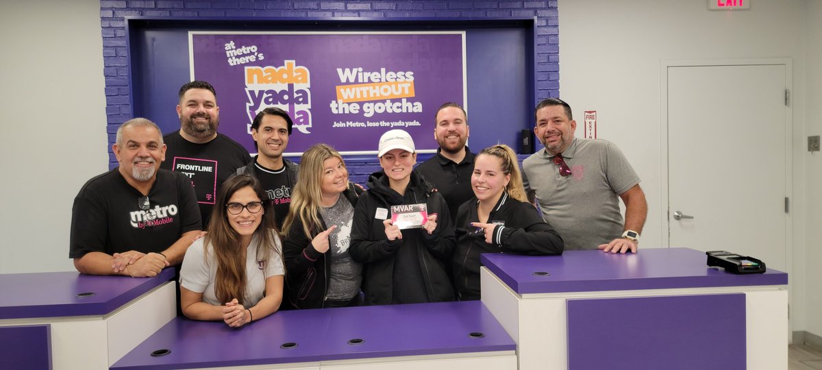 Kudos to our phenomenal Cell Touch team for a fantastic achievement! 🎉📱 Ranked #51 in the nation and proudly holding the #3 spot in SFL. Your dedication and impact continue to elevate us! #TeamSuccess #ImpressiveRankings