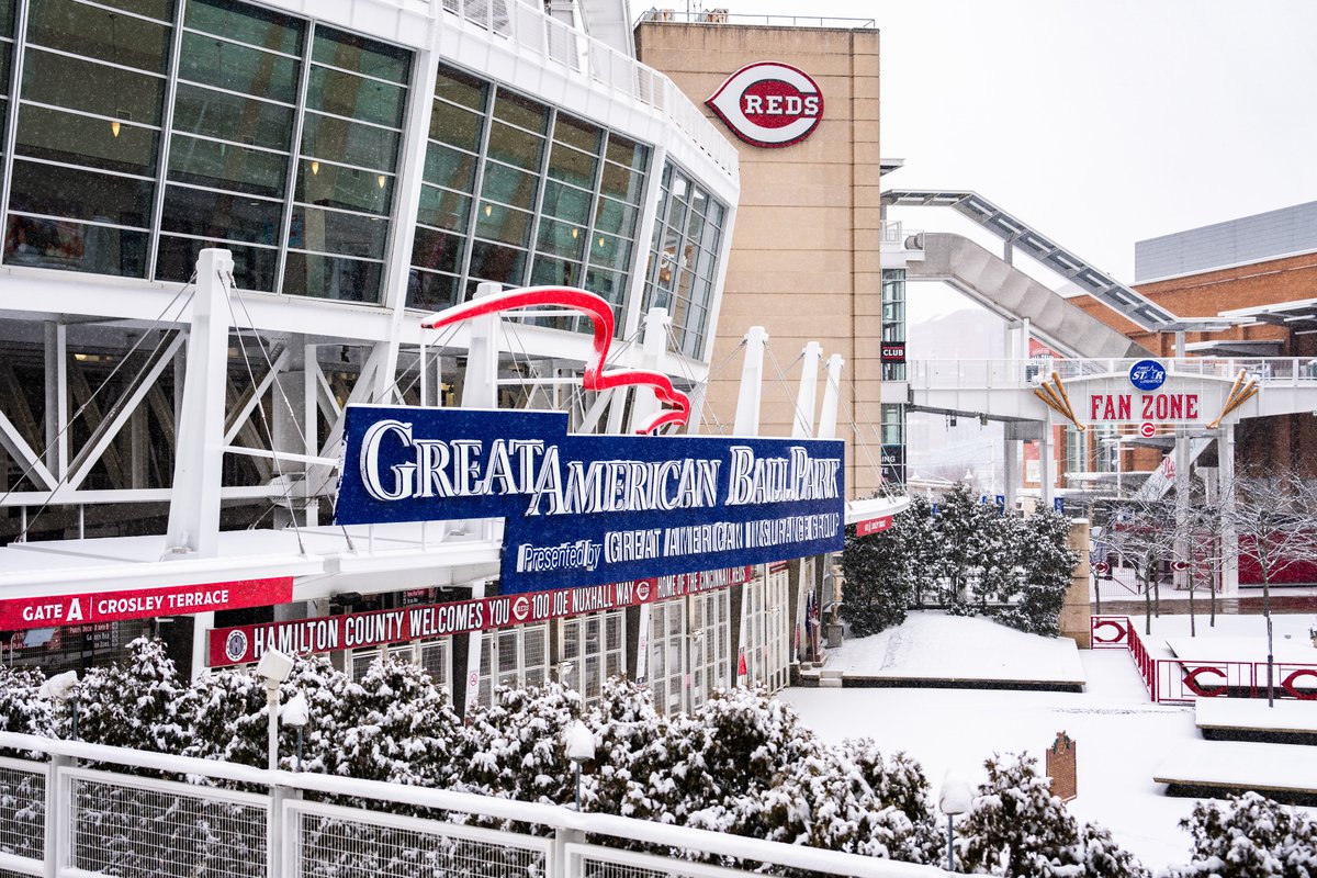 Reds's tweet photo. 📍 Cincinnati, Snowhio https://t.co/kVK0wWDiwW