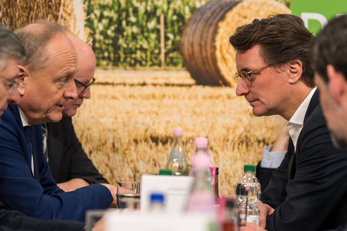 Bauernpräsident @JRukwied und ich sind uns einig: Der Bund muss jetzt Zukunftsperspektiven, Planungssicherheit, Respekt und insbesondere Rückhalt zeigen – genau das braucht unsere heimische Landwirtschaft. #igw