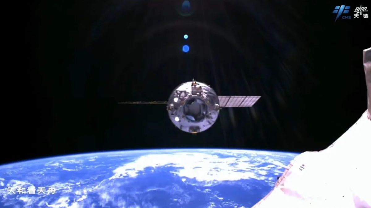 China's Tianzhou 6 cargo spacecraft burns up in Earth's atmosphere trib.al/UTaB0Fm