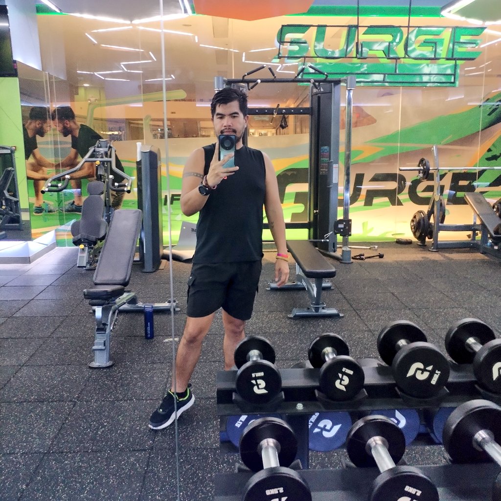 javees_journey's tweet photo. Friday Flyday Gym Sauna...
#SurgeFestival #MidnightWorkout https://t.co/W4ZrynJti8