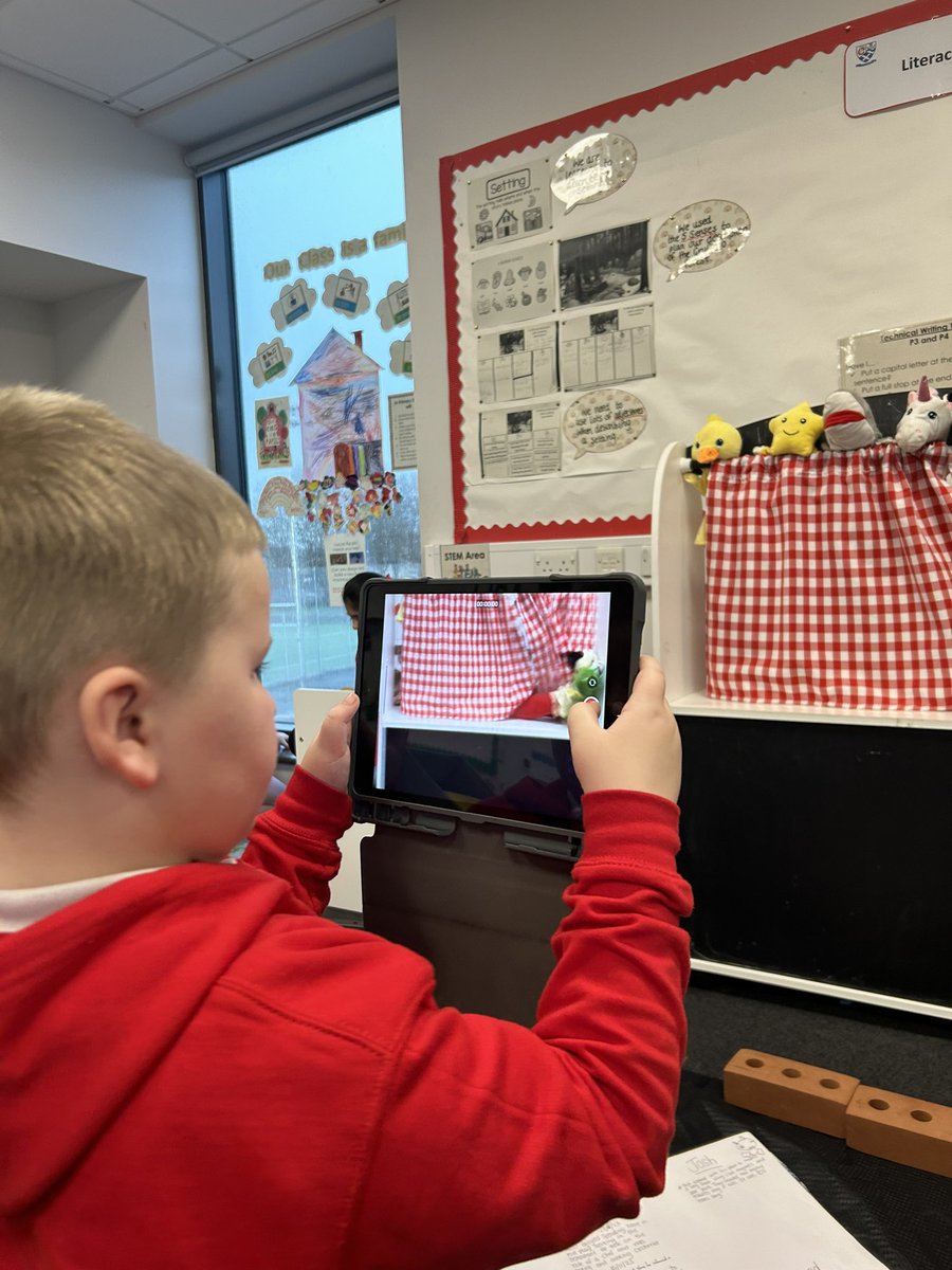 Miss Hayward & P3/2 (@misshayward03) on Twitter photo I love seeing where play takes our learners each day! 🧩❤️<a href="/ClydePrimary/">Clyde Primary</a> <a href="/PPGlasgow/">Play Pedagogy</a> #playistheway I love seeing where play takes our learners each day! 🧩❤️<a href="/ClydePrimary/">Clyde Primary</a> <a href="/PPGlasgow/">Play Pedagogy</a> #playistheway