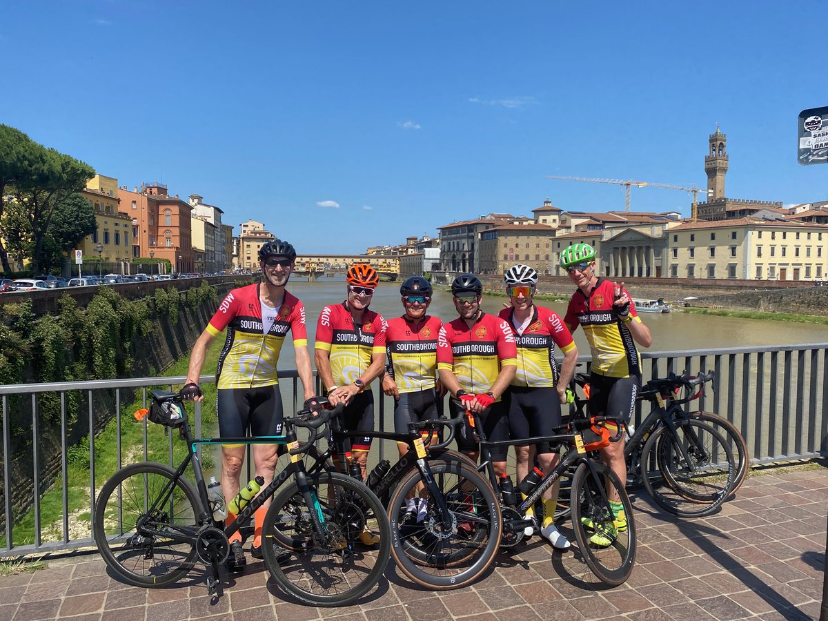 With sub zero conditions in UK, it’s time to dream of CTS Italia. The legends from @SDWcycleclub lived the dream in 2023! Who’s heading to Tuscany in 2024? All-in packages and bike transport available from our friends European Cycle Events 🙌 chasethesun.org/italia/