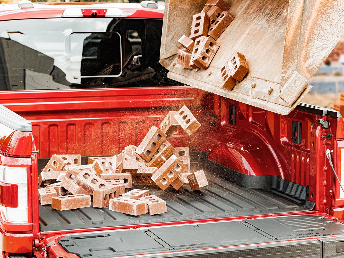 Handle nearly any impact that work or life throws at your truck bed with ImpactLiner.
#weathertech #weathertechcanada #impactliner