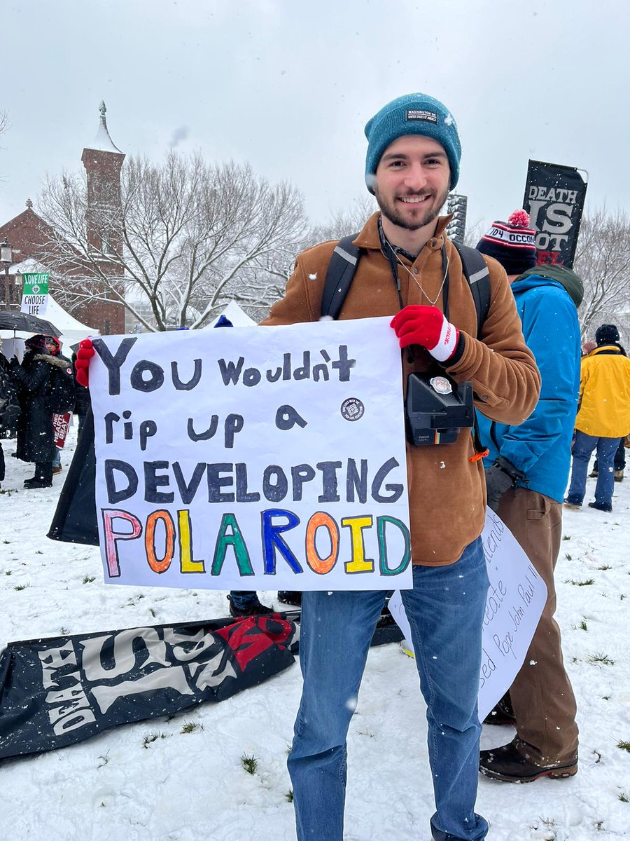 cnalive's tweet photo. Loving all the signs we're seeing at the March for Life! #ewtnprolife #WhyWeMarch https://t.co/4QKUGvgeWs