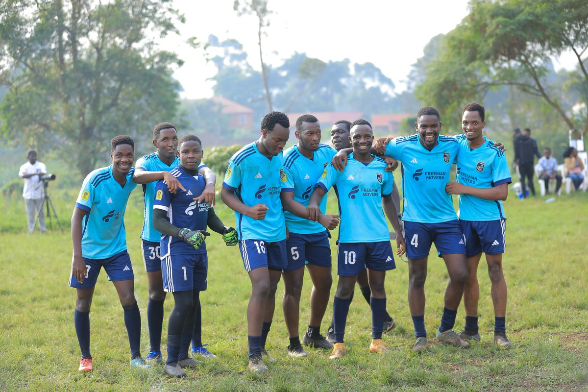 SC_Jabulani's tweet photo. It was an epic show down last Sunday getting back to winning ways and tilting our elders @FCKabali_ shield hopes last Sunday.
On to the next fixture @kafubz
#wedontcometoplay
#NLLIV https://t.co/qjukKAv3bw