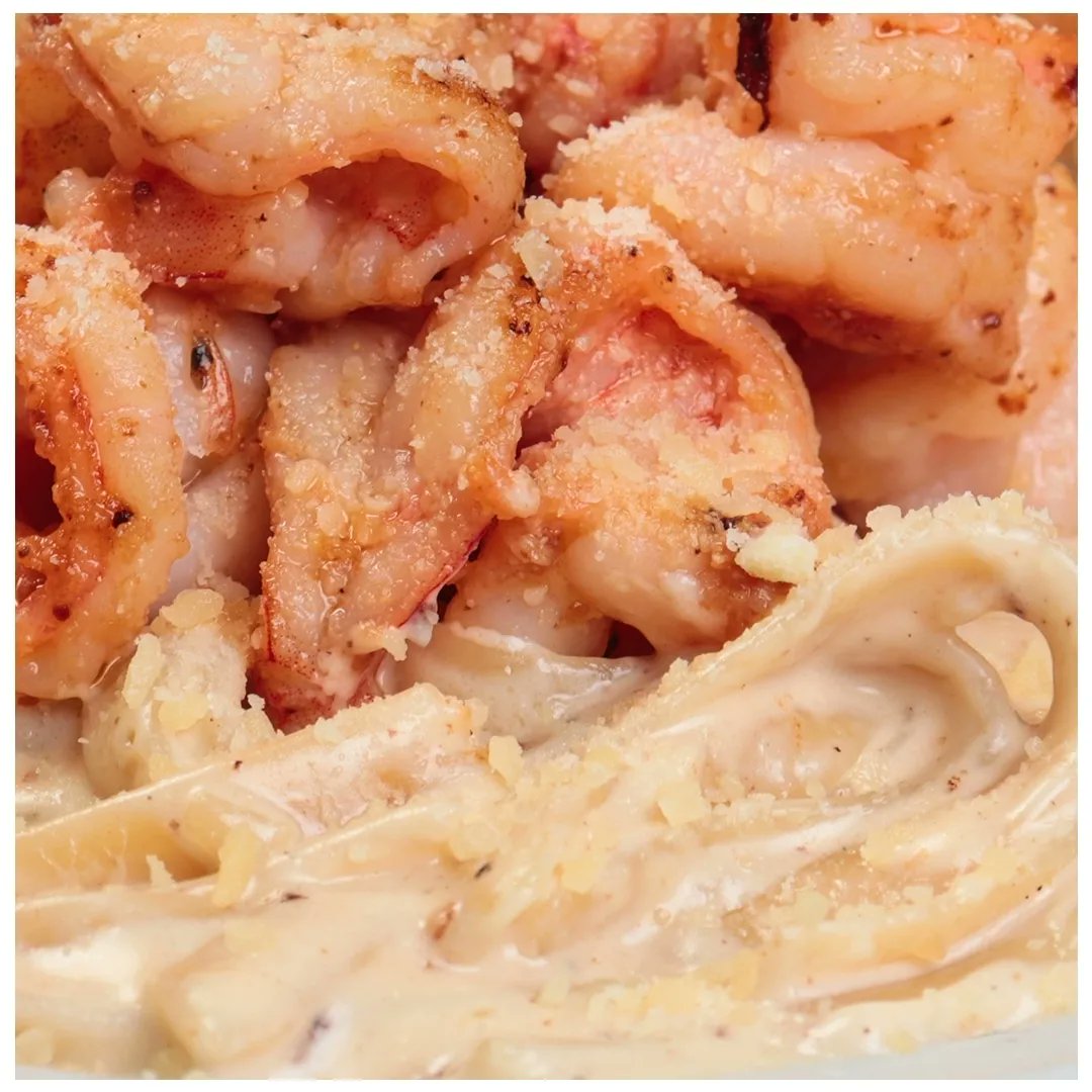 ᴘᴀꜱᴛᴀ ᴀʟꜰʀᴇᴅᴏ 🍝

Pídela con camarón o pollo a la plancha, la pasta Alfredo de Atrio es la opción perfecta para quienes buscan algo fuera del mar 🐣 ¡Visítanos! 

#ConoceLoNuevo #AtrioCLN #VibraBonito #PastaParty #FoodieVibes ✨