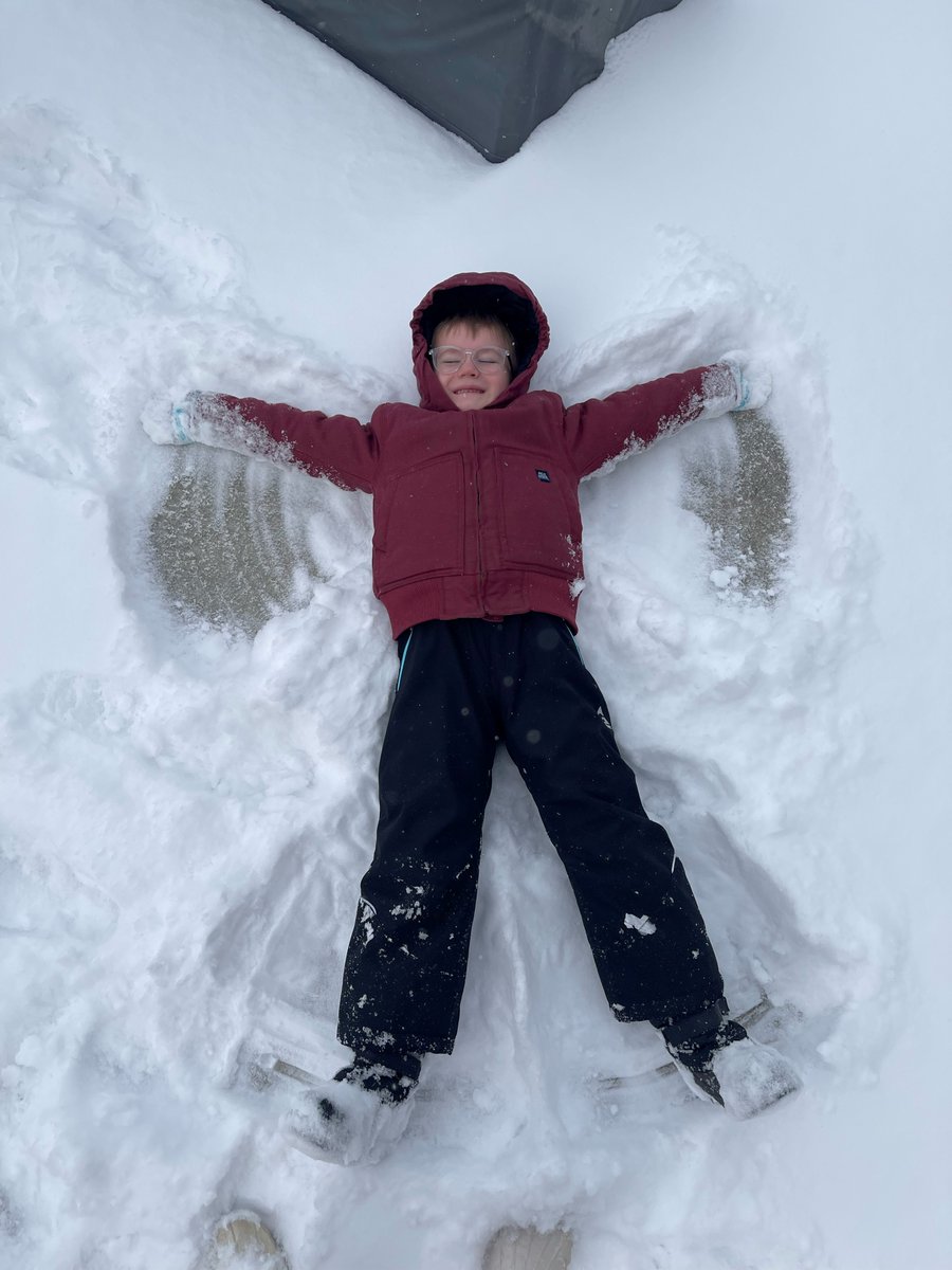 LM_Schools's tweet image. Move of the Day!❄️🐾