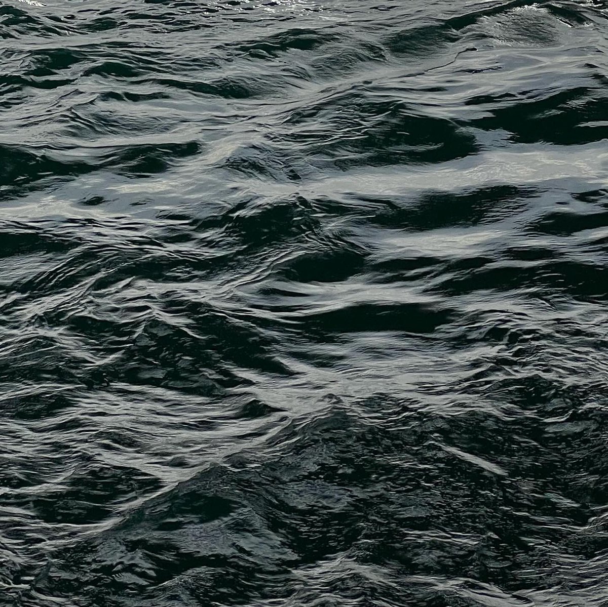 NKJSW's tweet photo. 🌊🫧 https://t.co/H0DevHWIg9