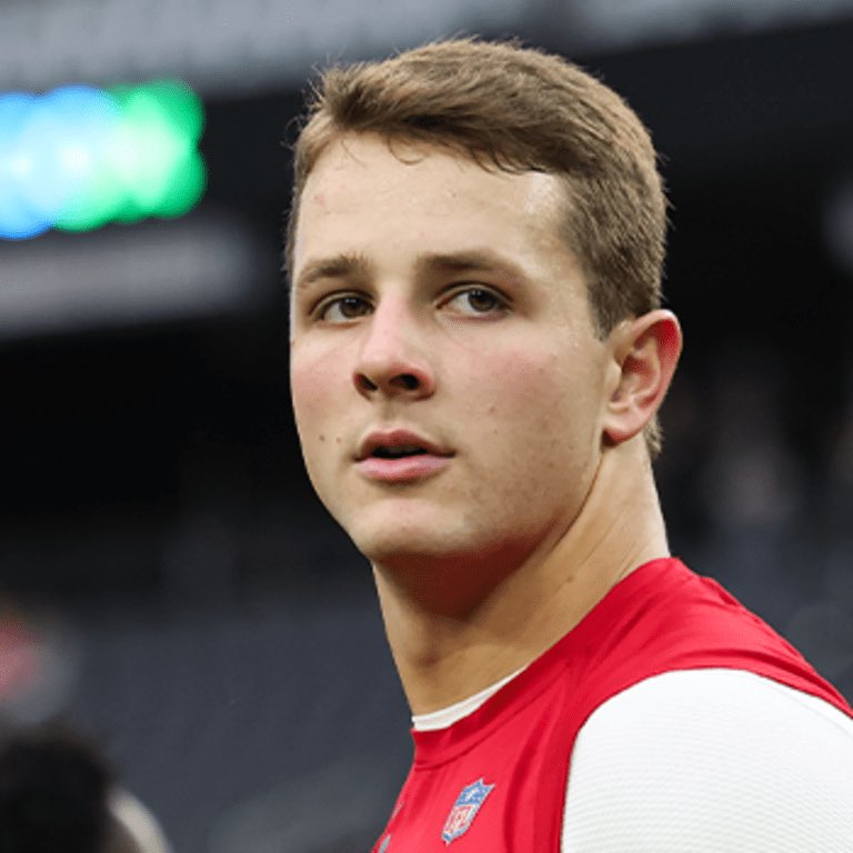 weiker's tweet photo. @JomboyMedia This “kid” looks about 10 years older than Brock Purdy https://t.co/BcA4bp76Tg