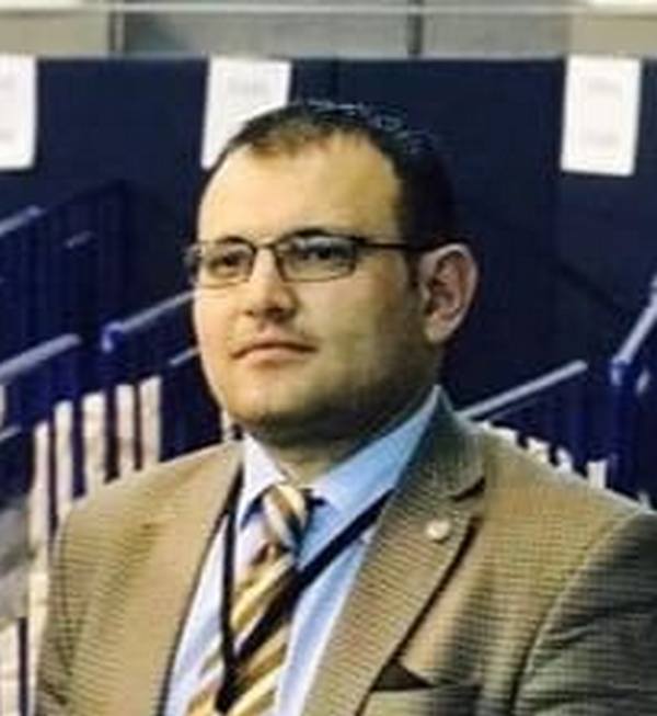 son_olenler's tweet photo. Fatih Gürbüz Karakoyunlu - #ruhunaelfatiha İstanbul Sancaktepe'de, avukat Fatih Gürbüz Karakoyunlu, 14 yaşındaki oğlu tarafından, uykusunda, 20 defa bıçaklanması sonucu hayatını kaybetmiştir. Ruhuna el Fatiha - https://t.co/T4OLYvKnb6 https://t.co/tAnfUtTvic