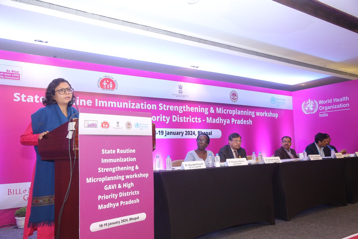 healthminmp's tweet image. उज्जैन और छिंदवाड़ा शहर की टीकाकरण टीम को ०-5 साल के बच्चों के टीकाकरण रिकॉर्ड का यूविन में पूरे प्रदेश मे सर्वप्रथम डिजिटल किये जाने पर मिशन डायरेक्टर, राष्ट्रीय स्वास्थ्य मिशन, मध्य प्रदेश तथा एडिशनल कमिश्नर, टीकाकरण, भारत शासन द्वारा भोपाल में आयोजित वर्कशॉप मे सराहा गया |