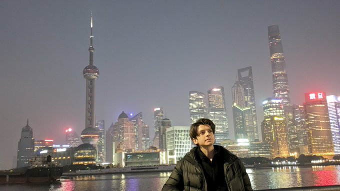 Just came back from China, had tons of fun 😊😊 https://t.co/BymwMZ2TR2