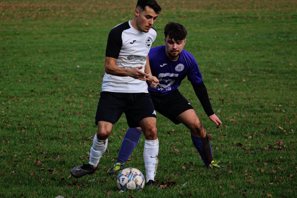 In defense 

#photography #sportphotography #footballphotography #actionphotography #portraitphotography #canonphotography #sports #sportsaction #sportsplayers #sportsteam #sportphotographer #football #sundayfootball #southamptonfootball #wtw #sundayleague #action #sportsaction