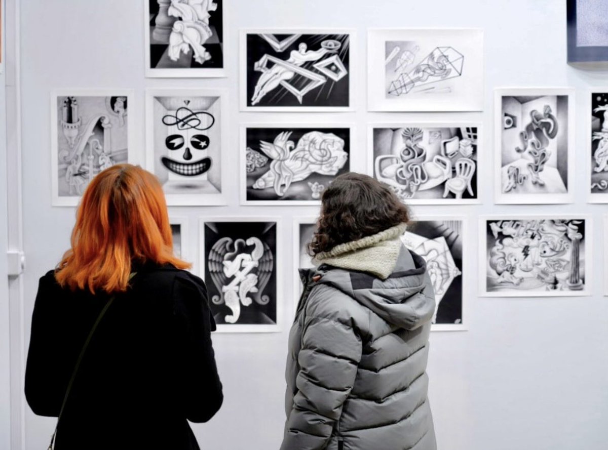 New York, Minnesota and now Oslo... My exhibition called "DARK WHITE", consisting of the pictures I drew in my cell in Silivri Prison, opened yesterday in Norway. Hosted by <a href="/Grafill/">Grafill</a> grafill.no