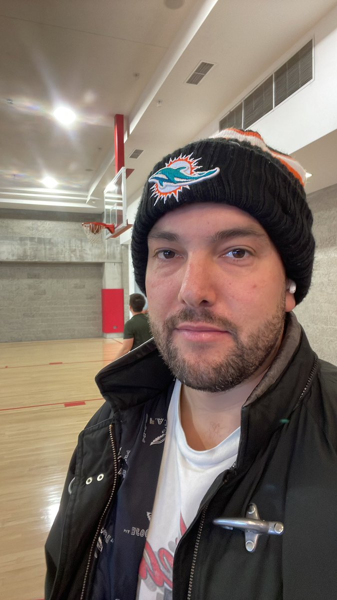 jebake90's tweet photo. @bellyofthebeas3 @TottenhAmerican @incarceratedbob All good and leaving the gym https://t.co/1JxUp0iShC