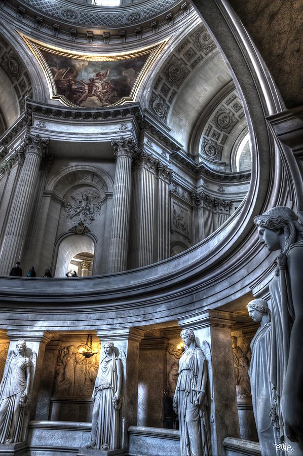 JamesLucasIT's tweet photo. Napoleon's tomb, Paris https://t.co/4aSc2SdUCJ