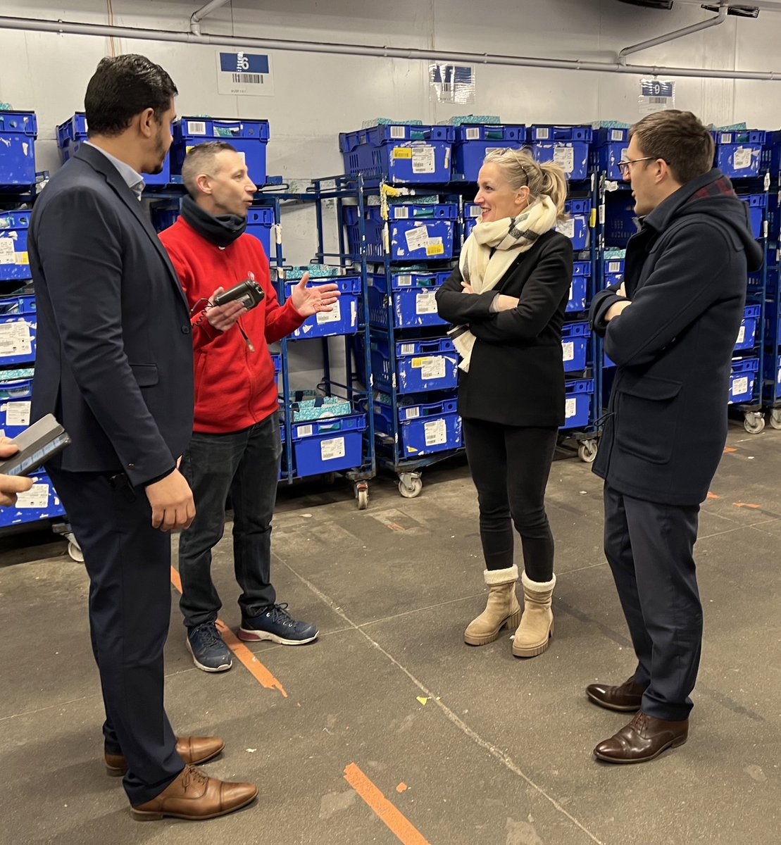 Temps d’échanges avec les équipes de <a href="/CarrefourFrance/">Carrefour</a> dans le cadre de la présentation des activités de l’hypermarché de #Meylan.
Panier anti-inflation, lois #Egalim et #Descrozaille, de nombreux sujets abordés au cours de cette rencontre humainement enrichissante.