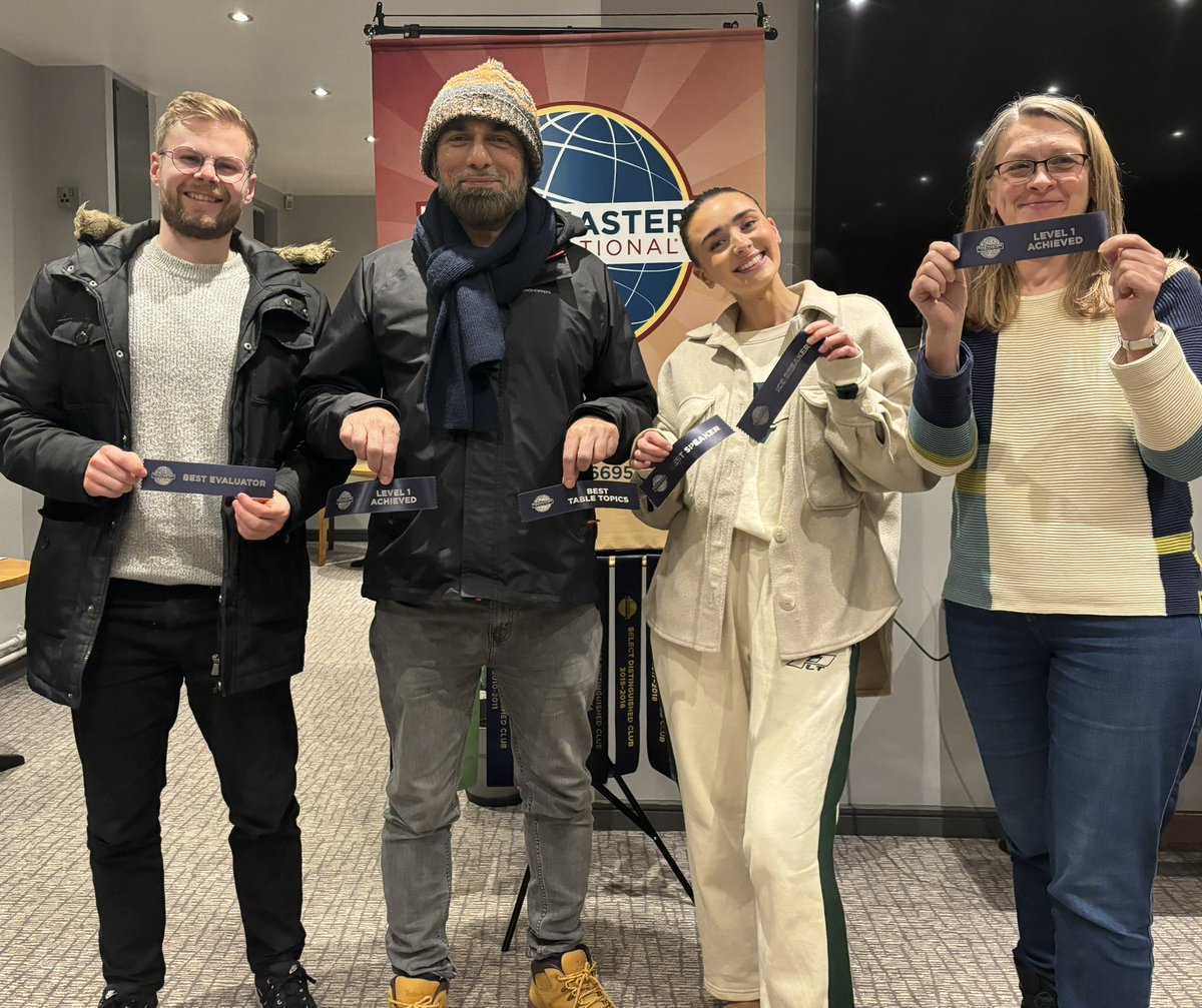 Are you one of life’s winners?

These lot are! 

Thank you everyone for a brilliant session this week.

Join us on Weds 7 Feb for our next session at didsburyspeakers.co.uk