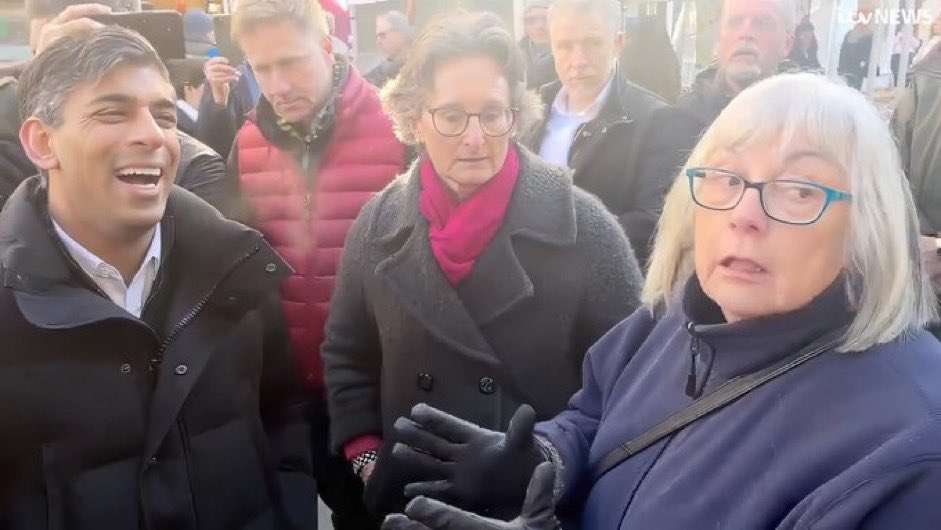 I have a feeling that this photo may well haunt Sunak during the GE campaign