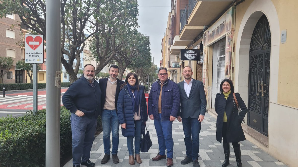 🚙👟📝 Viernes de ruta y de faena en el Alto Vinalopó conociendo las necesidades de <a href="/AytoCastalla/">M.I. Ayto. Castalla</a> #CampDeMirra, #Beneixama y #Onil. 

La <a href="/dipuAlicante/">Diputación de Alicante</a> siempre al lado de los alcaldes. 💪💙😉
<a href="/toniperezbnd/">Toni Pérez</a> <a href="/maymartinezmart/">MAGDALENA MARTINEZ</a>