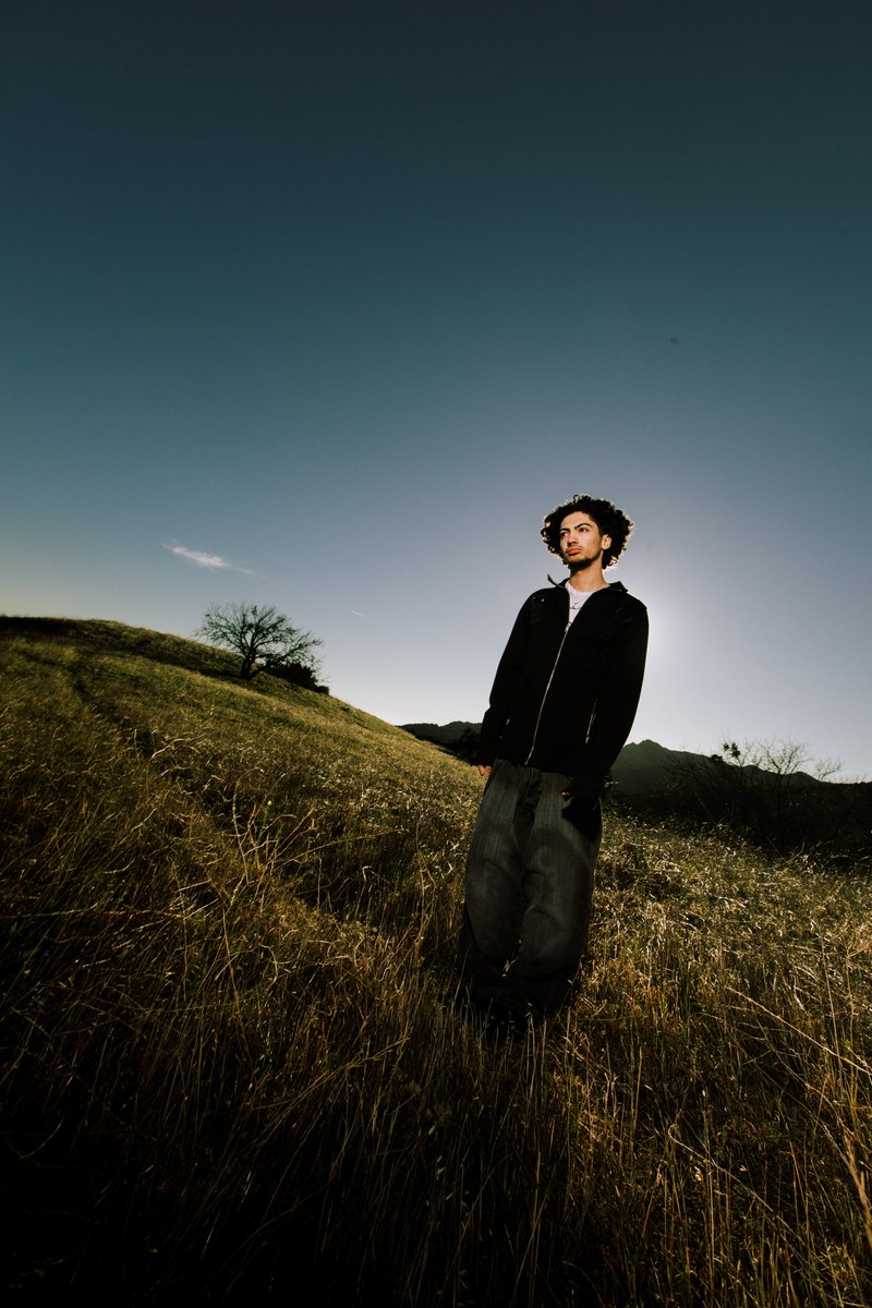 <a href="/CageTheElephant/">Cage The Elephant</a> <a href="/davidkushner_/">David Kushner</a> <a href="/XAmbassadors/">X AMBASSADORS</a> <a href="/buntmusic_/">BUNT.</a> <a href="/BrittNicx/">Brittney Spencer</a> .<a href="/ericdoa/">americo</a>’s new album D.O.A. just dropped 🔥 spotify.link/DOA