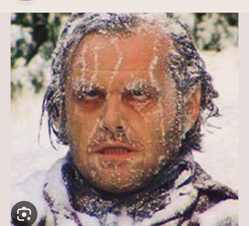 NoReplyBand's tweet photo. @StephenKing Man, I have been to the Stanley for a wedding and yesterday I stayed in El Cerrito with my crazy rich uncle who did not turn on the heater overnight so it was 45 outside and 45 in the house and I was freezing and I took this picture and you are welcome man 🤣 https://t.co/AlpFilvY4r