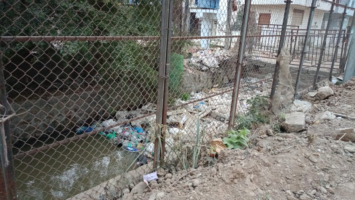 nallan1909's tweet photo. Sir, still 200 mts is supposed to take road work is pending, culvert work is pending, request to look in and help us Sir. 100% of household are tax payers plz lookin..🙏 https://t.co/a8Iy1yAged