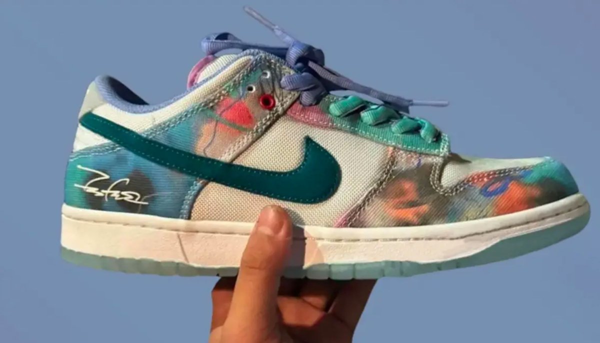 New images of the Futura x Nike SB Dunk Low have just surfaced 🤩 Link > solesupplier.co/3RXsY3C