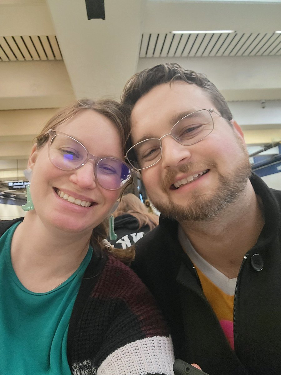 Went to a concert last night and wore my polymer clay cowboy boot earrings #earringsof2024