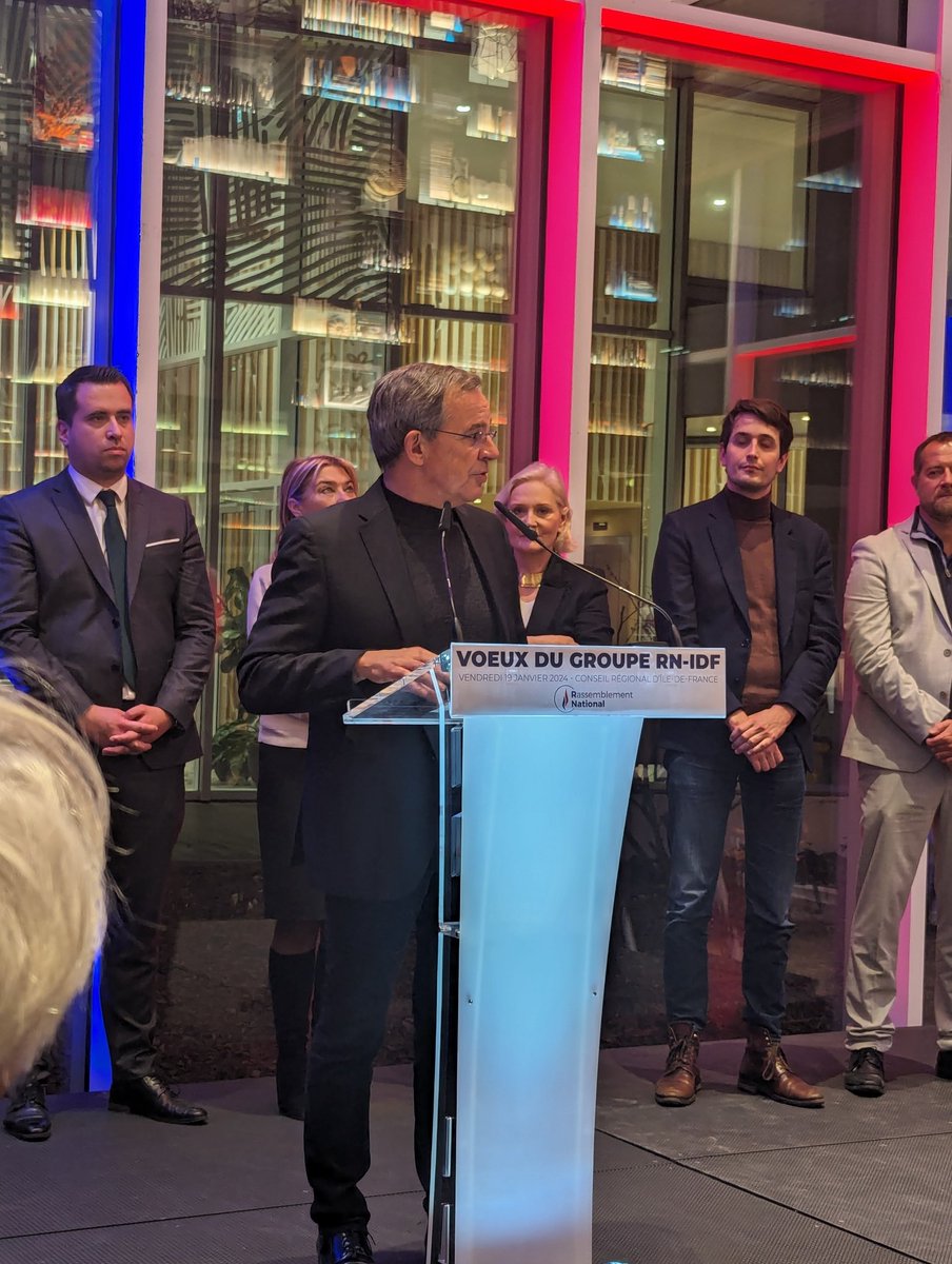 RNational_IDF's tweet photo. .@ThierryMARIANI:" 2022 et 2023 sont des années capitales pour l'image du @RNational_off , on le remarque avec la popularité de @J_Bardella et de @MLP_officiel #RNIDF #RegionIDF https://t.co/ted546D66O