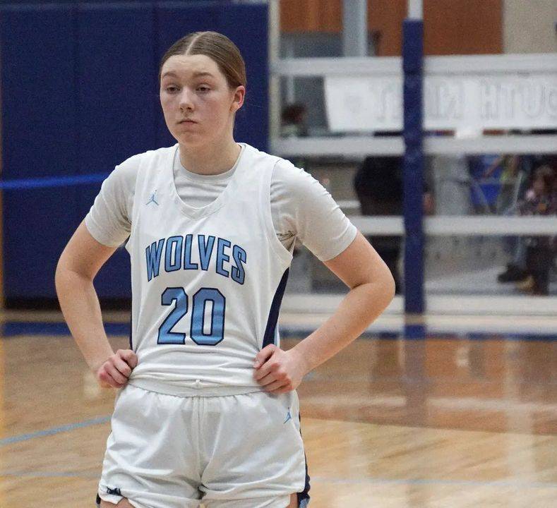 W7 Productions 🏀🥎🏐 tweet media