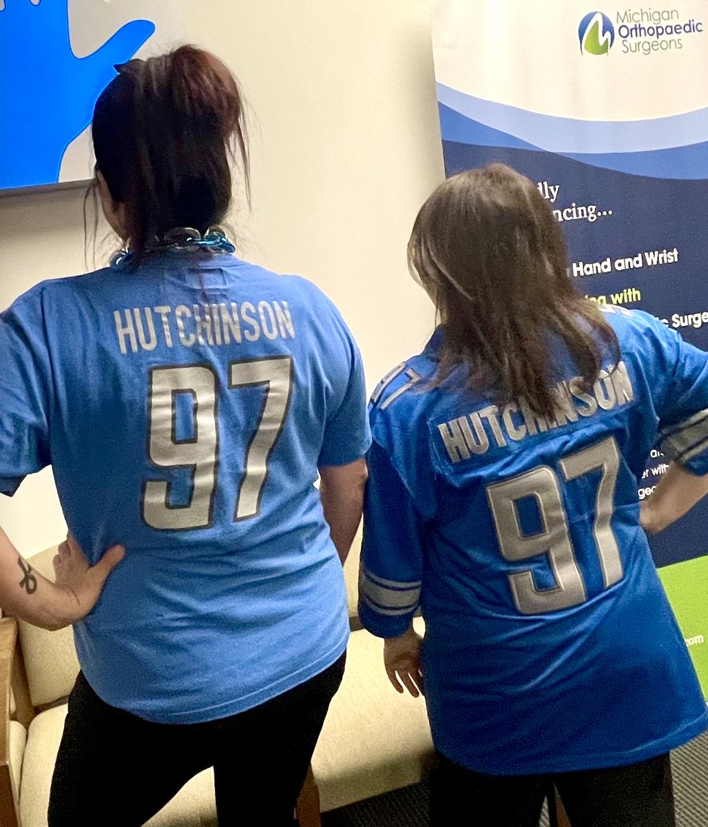 MiOrthoSurgeons's tweet photo. Dee and Nicole from our Novi office are getting in the spirit before the Lions take on the Bucs this Sunday #OnePride 🏈 https://t.co/OKf40oVZ9F