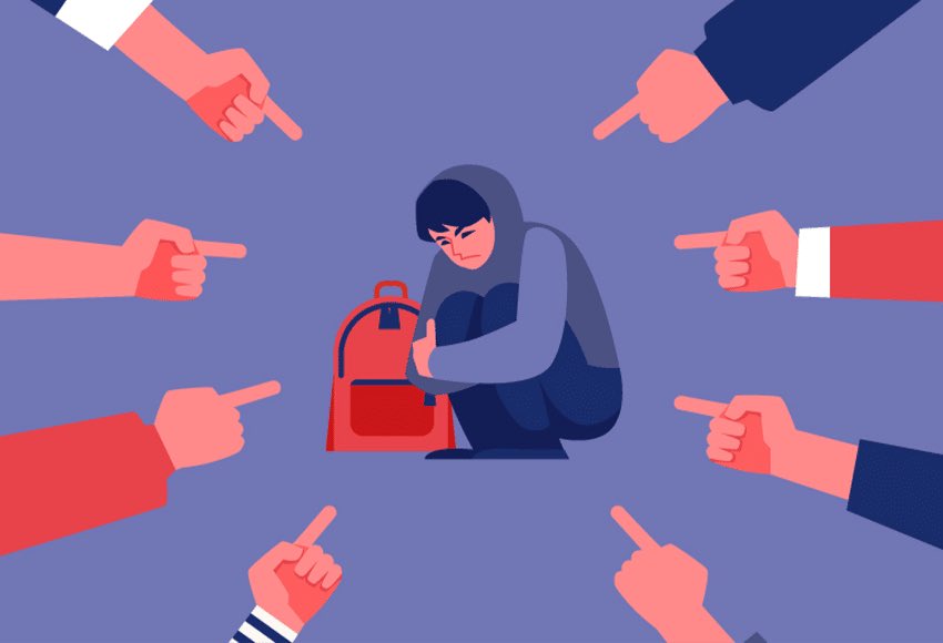 ComplotXV's tweet photo. [THREAD] Les meilleures vidéos d'harcèlement https://t.co/9cBG5eHSlA