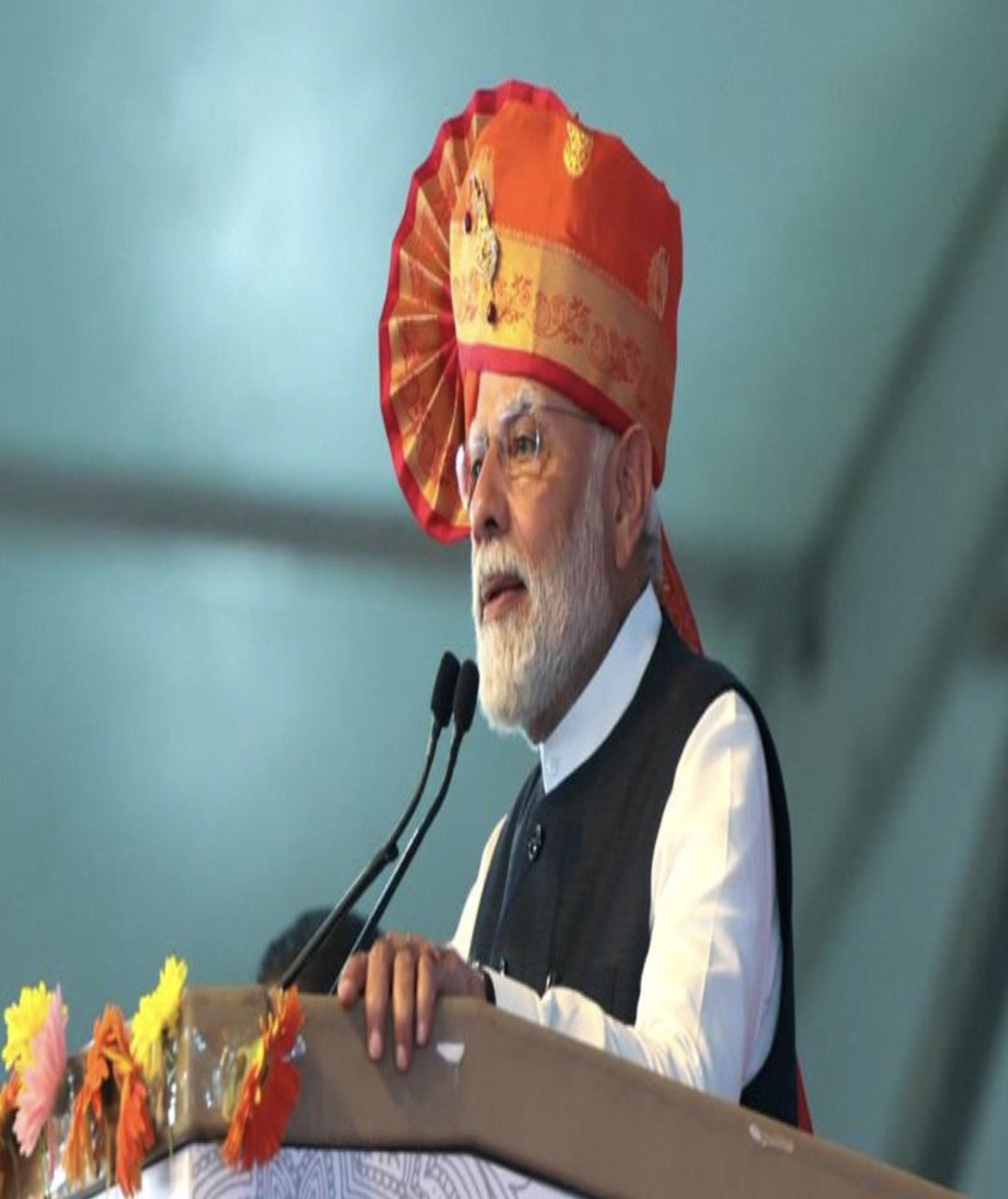 Prime Minister Narendra Modi inaugurated the 27th National Youth Festival in Nashik, Maharashtra, coinciding with Swami Vivekananda's birth anniversary. The festival, dedicated to showcasing youthful talent and skills nationwide. 

#NationalYouthFestival #NashikEvent