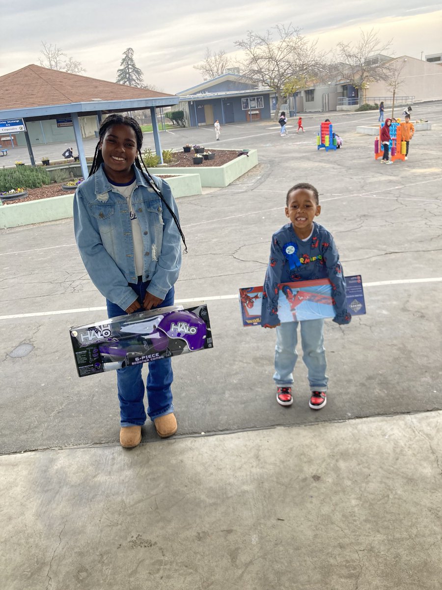 Congratulations to our scooter winners for being present and on time at school! <a href="/Team_BCSD/">Bakersfield City School District</a> <a href="/AttendanceBcsd/">BCSD Attendance ASW Team</a> #everydaycounts #doitformckinley