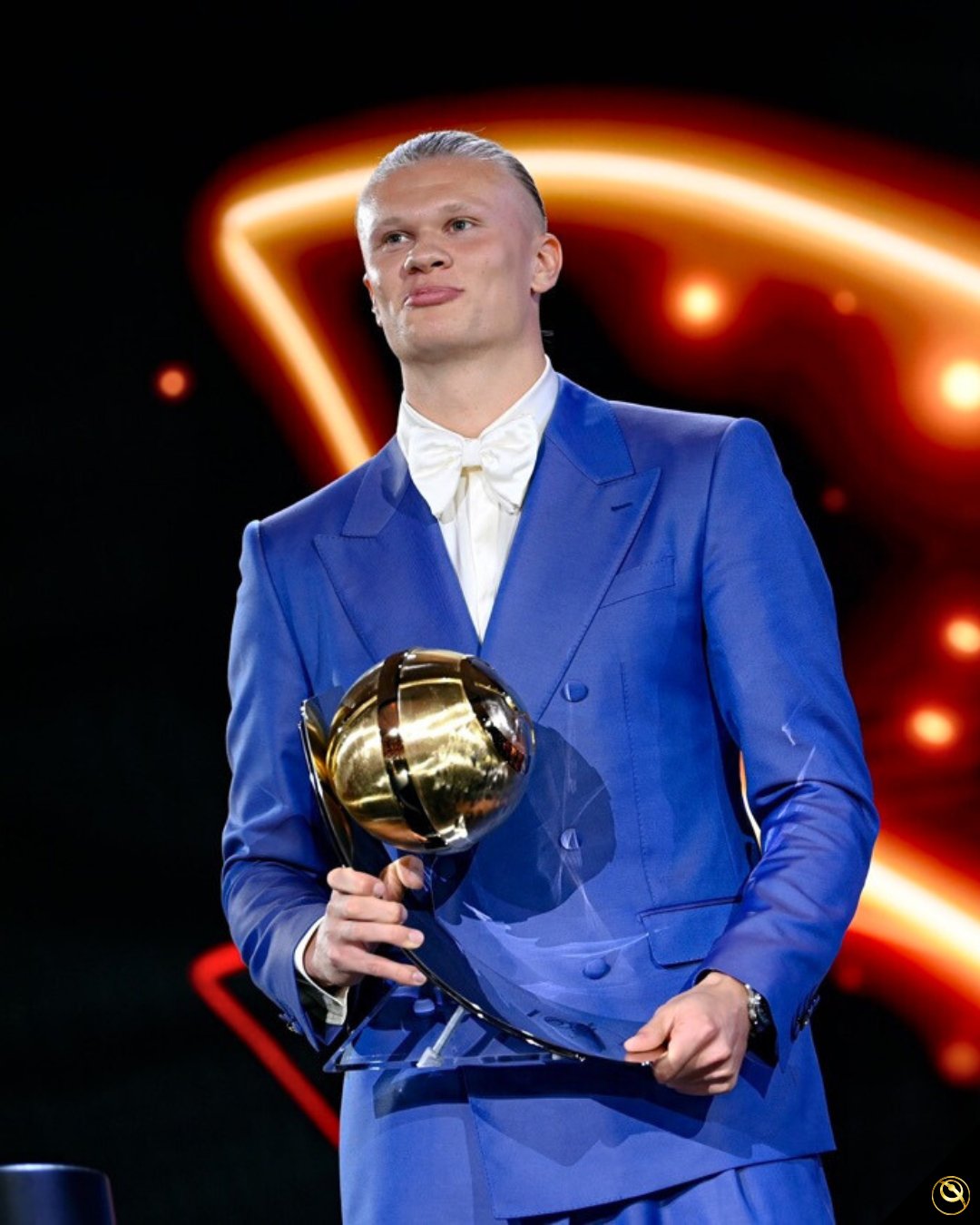 Globe Soccer Awards on X: "Erling Haaland crowned BEST MEN'S PLAYER at the Globe  Soccer Awards 2023 👑 https://t.co/WgPPXYVuBM" / X
