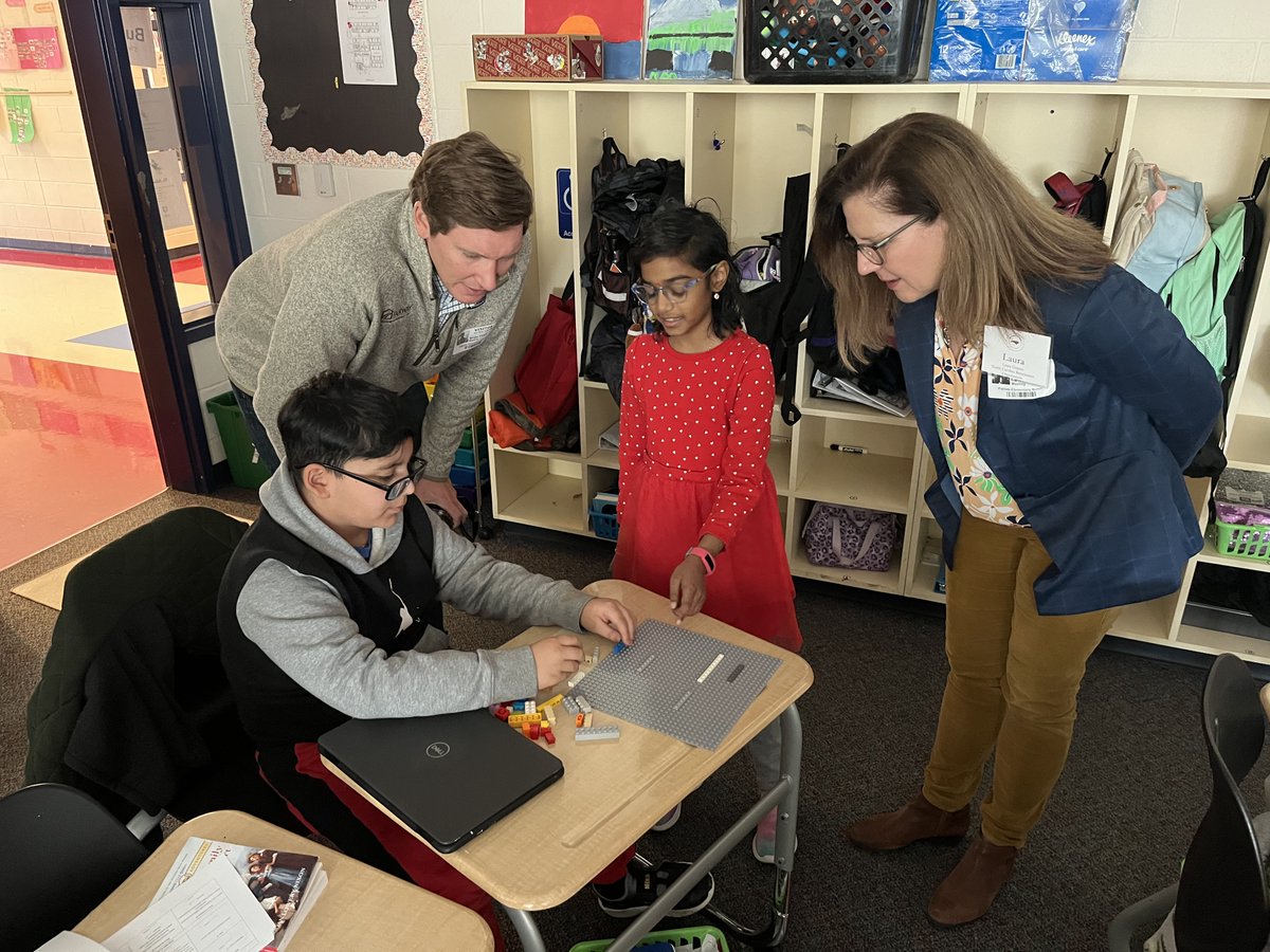 Hunt_Institute's tweet photo. #NCSTEMAccess participants enjoyed a tour of @Patriots_Elem this morning! Thank you for having us! https://t.co/Y8qKFh1D5s