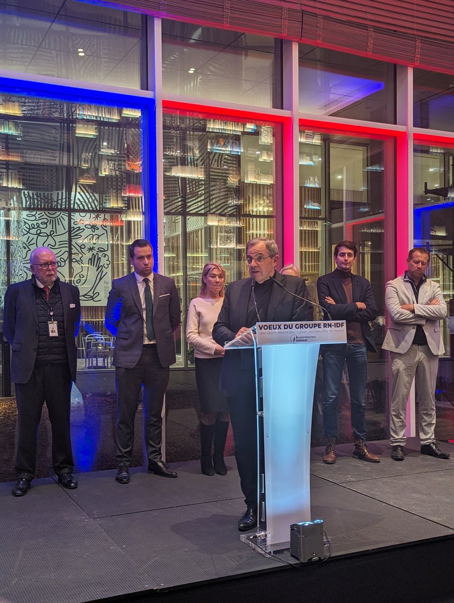 RNational_IDF's tweet photo. .@ThierryMARIANI:" On ne gagnera pas la Présidentielle, si nous ne sommes pas présents dans les grandes villes comme @AymericDurox l'a précisé.
A Paris, nous ne pouvons que progresser... Nous pouvons dépasser les 10% et entrer au conseil de #paris
" #RNIDF #RegionIDF https://t.co/schUCbCTOA