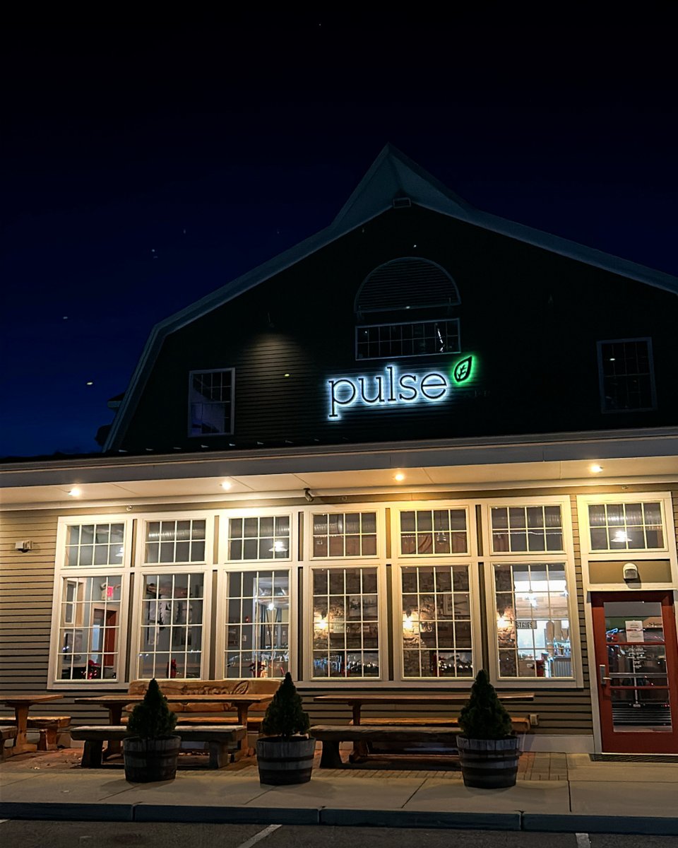 PulseCafeMA's tweet photo. Save the dates! 

You're invited to join us for the last two special Saturday night openings of the season: January 27th (next Saturday), and February 17th, from 5:30pm - 8:30pm. We'll be offering our regular lunch &amp; dinner menu, and some specials. 

See you then. 😉

#pulsecafe https://t.co/3c01yjFq4i