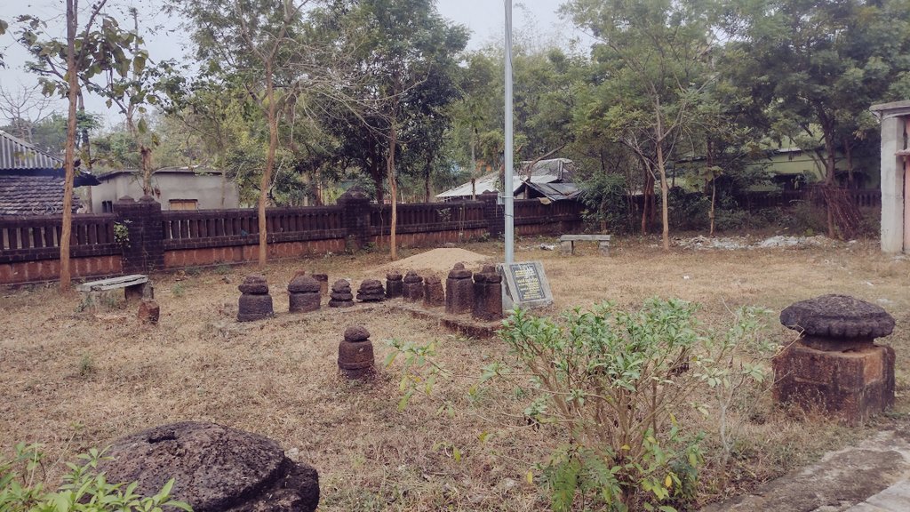 biswajeet_wild's tweet photo. Standing amidst the richness of an archaeological treasure at #Ajodhya, Baleswar. A site dating back 500-700 years, weaving together all ancient religions 🏛️ It's disheartening to witness neglect. Urging the #Govt. to tread carefully
@CMO_Odisha @SecyChief @ASIGoI
#ancient https://t.co/bt8WUJkjmX
