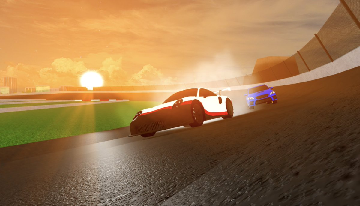 securityha53832's tweet photo. #CarDealershipTycoon #Roblox 
The best sunset https://t.co/9e5h0fuevu
