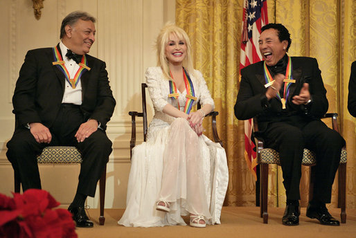 Happy Birthday to the legendary @DollyParton! President George W. Bush and First Lady Laura Bush welcomed Dolly Parton, and others, to the White House for a Kennedy Center honorees reception in 2006.