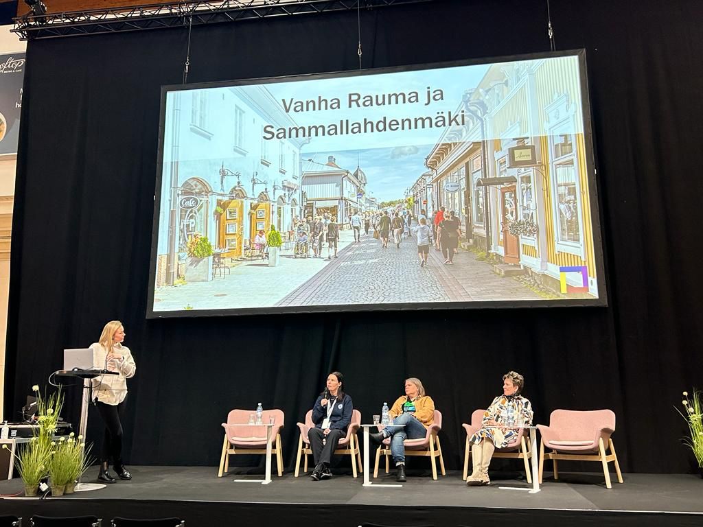 Tänään #struvenketju oli mukana <a href="/messukeskus/">Helsingin Messukeskus</a>'ssa muiden <a href="/SuomenMPkohteet/">Suomen maailmanperintökohteet</a>  kanssa kertomassa #kävijätutkimus tuloksien hyödyntämisestä <a href="/UNESCO/">UNESCO 🏛️ #Education #Sciences #Culture 🇺🇳</a> maailmanperintökohteen kehittämisessä ja suojelussa.

Kävijäkokemus on tärkeä tieto! Kokemus ilmentää myös vierailijan sitoutumista.