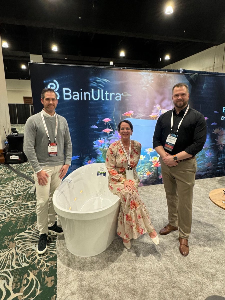 phcppros's tweet photo. The @LuxuryprodGroup Expo 2024 is underway in San Antonio this week — and it's a showstopper! With exciting new members and vendors, #TheWholesaler Editor Ruth Mitchell reports the event has been buzzing with activity. #PHCPPros #LPG https://t.co/vEz1isO4lB