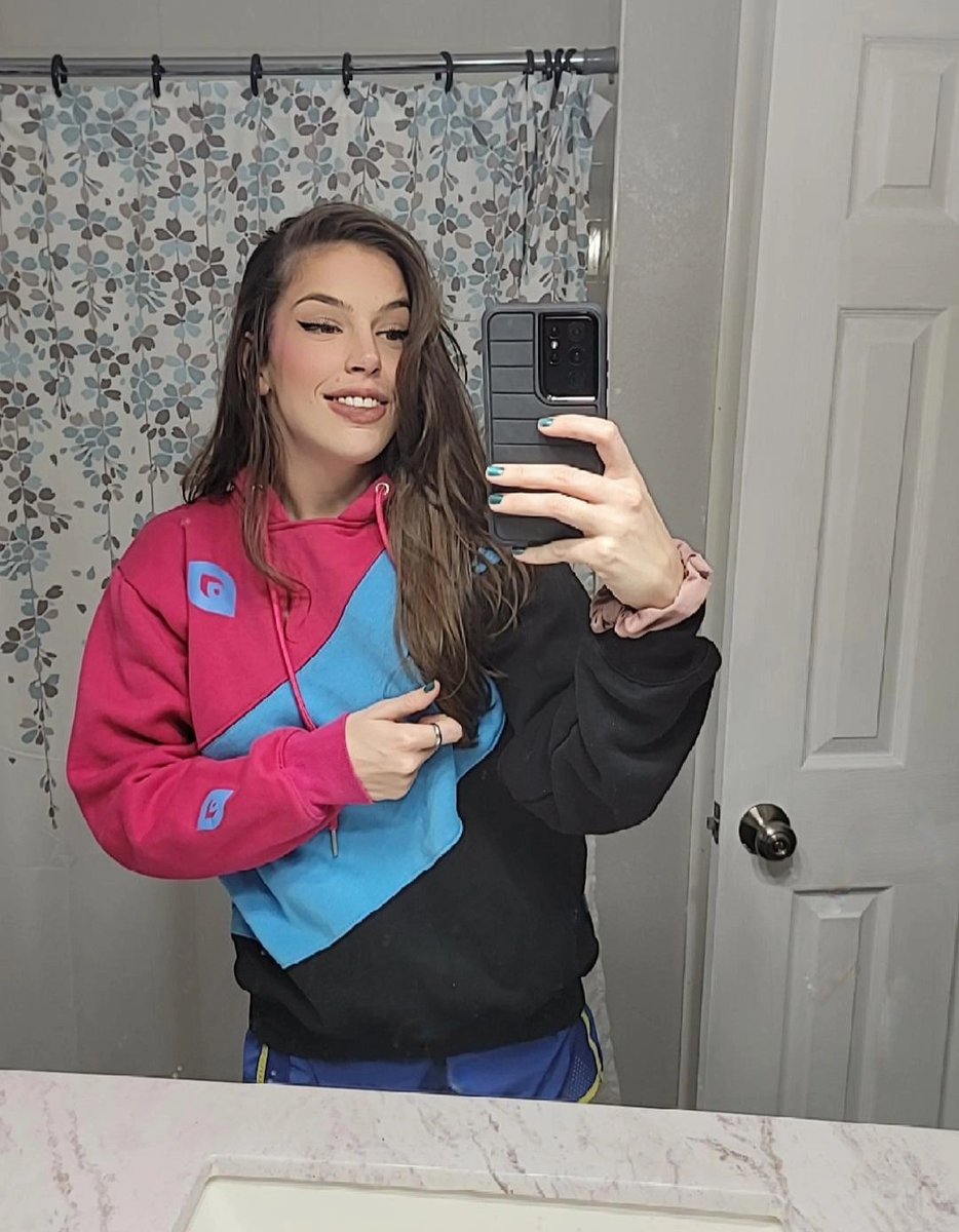 Dahlia🌸 tweet media